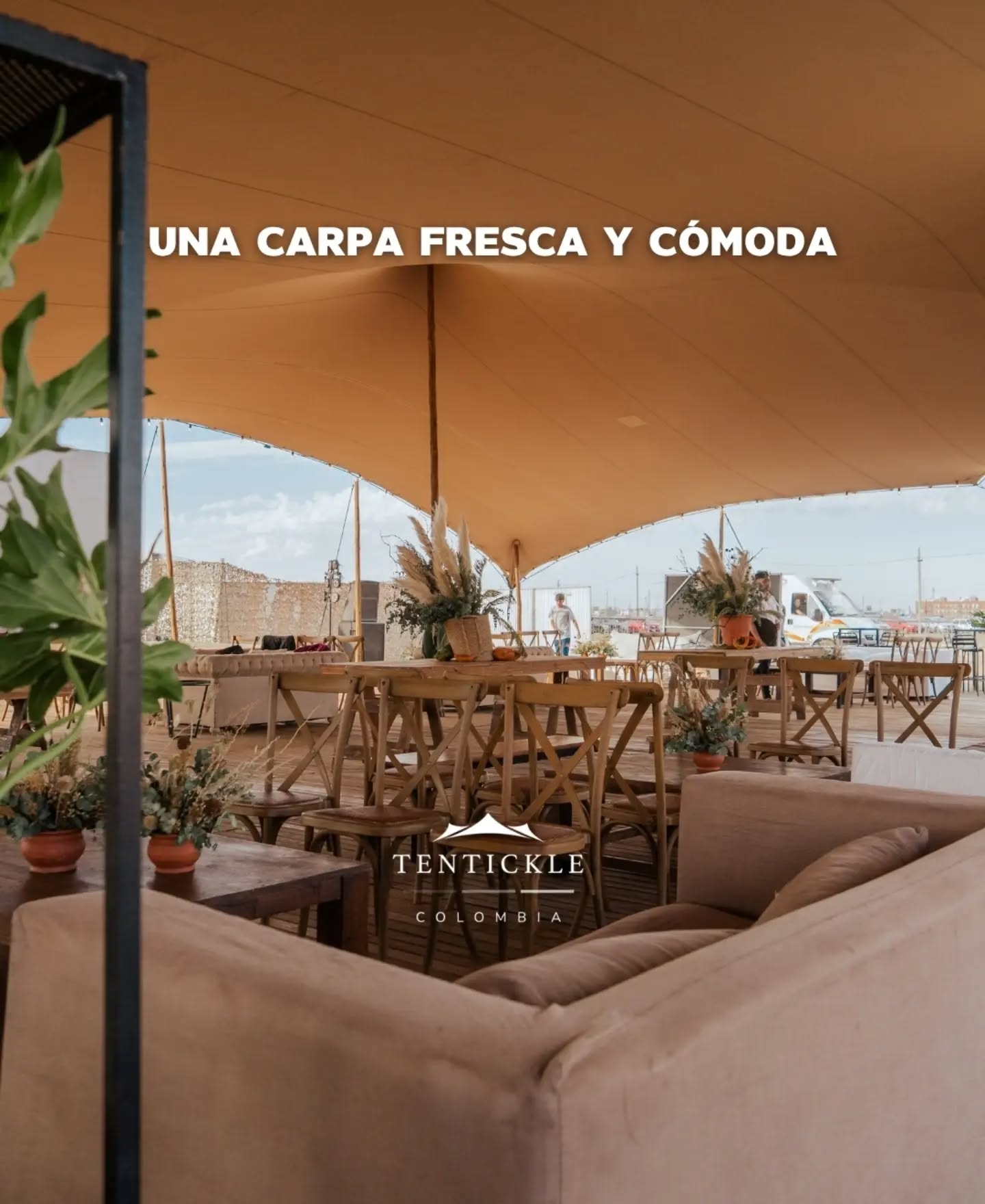 El diseño de nuestras carpas beduinas favorece una ventilación natural, que ayuda a mantener un ambiente fresco y confortable en cualquier celebración 🎉

Planea tu próximo evento en un espacio en el que no tengas que preocuparte por el clima ☀️

Contáctanos 🔛